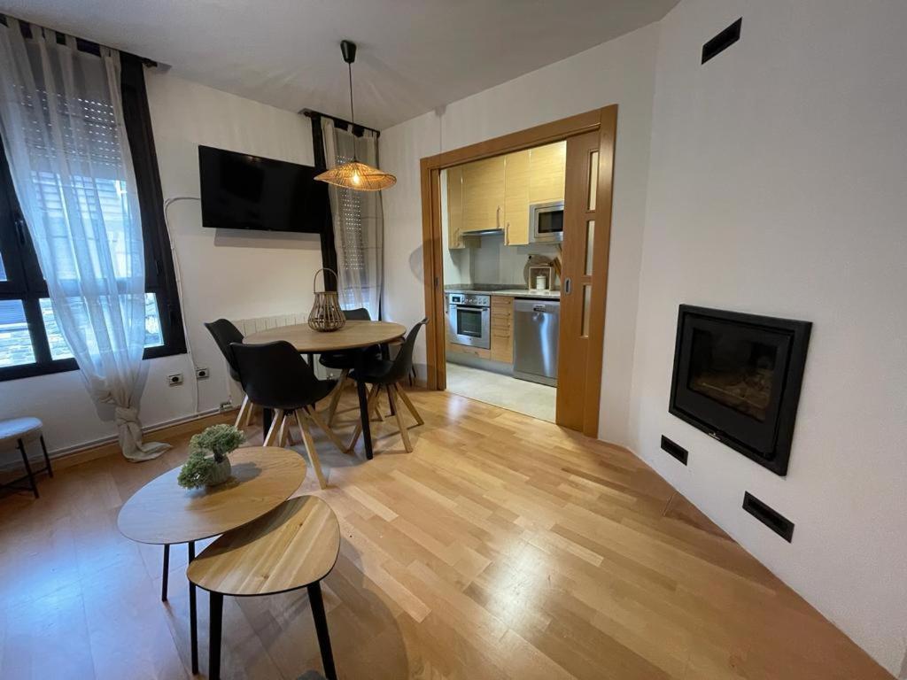 Apartamento La Anaza Villanúa Eksteriør billede